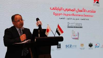 وزير المالية:نمتلك بنية أساسية متطورة وقادرة على استيعاب الحراك الاقتصادي المستهدف