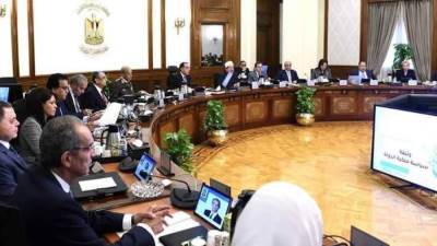 الحكومة تقرر العمل بضوابط نسب التعويضات على عقود المقاولات