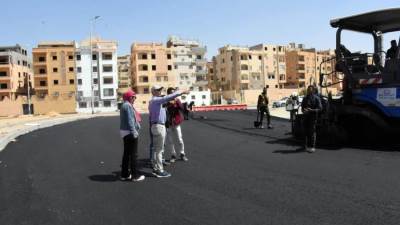 وزير الإسكان يتابع موقف تنفيذ وحدات «سكن كل المصريين » بالقاهرة الجديدة والعاشر والسادات ومايو