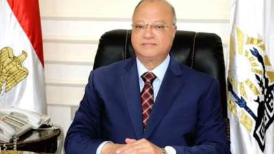 محافظ القاهرة: بدء تنفيذ توجيهات رئيس الوزراء بشأن ترشيد الكهرباء بالشوارع والميادين