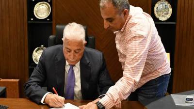 148 قرار تصالح على مخالفات البناء نموذج "10" لأهالي شرم الشيخ