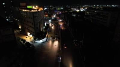 محافظ كفر الشيخ يتابع تنفيذ أعمال ترشيد الاستهلاك الكهربائي بالشوارع والمباني الحكومية