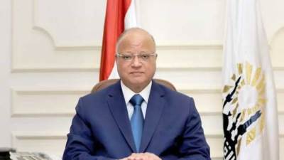 محافظ القاهرة:توفر السلع بأسعار مخفضة بالأسواق في أكثر من 2600 منفذ