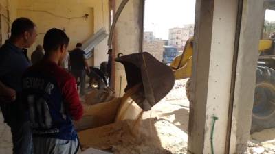 حملات مكثفة بكافة أحياء العاشر من رمضان لرفع الاشغالات 