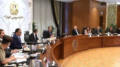 مدبولي يتابع الموقف التنفيذي لمشروعات العاصمة الإدارية  ويؤكد ضرورة انتقال الوزرات طبقاً للبرنامج الزمني المحدد