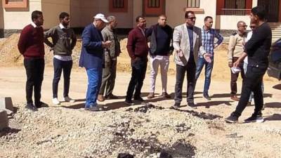 رئيس جهاز حدائق العاصمة  يتفقد أعمال الطرق والإسكان  والمرافق الجاري تنفيذها بالمدينة