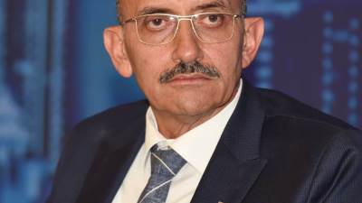 عضو شعبة الاستثمار العقاري:  تحديات السوق تجاوزت الازمة ومطلوب دعم الدولة لمساندة المطورين