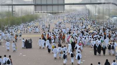 «الحكومة»  تنفي السماح لحاملي تأشيرة الزيارة للمملكة السعودية بأداء مناسك الحج