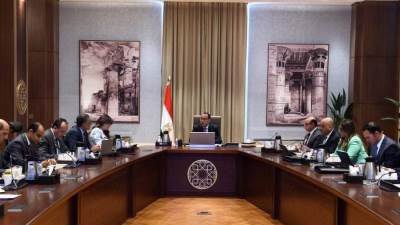 رئيس الوزراء يبحث مقترحات دعم وتحفيز بيئة ريادة الأعمال