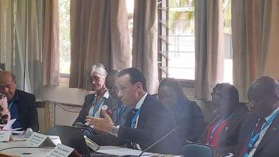 مساعد وزير الإسكان يعرض تجربة مصر في إعداد الاستراتجيية القومية للإسكان وتطوير المناطق العشوائية