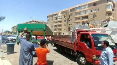 حملة مكبرة لإزالة المخالفات والإشغالات بحدائق أكتوبر