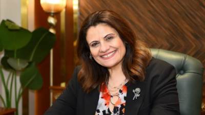 وزيرة الهجرة تعلن انتقال العمل إلى مقر الوزارة بالعاصمة الإدارية الجديدة بشكل دائم