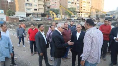 محافظ الجيزة يتابع أعمال التغطية والتطوير بكبارى الشيشينى وفلفلة والمنشية على ترعة المريوطية