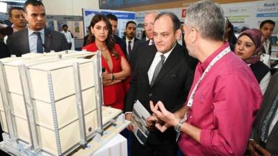 وزير التجارة والصناعة يفتتح معرض "بيج 5" لمواد البناء والتشييد في نسخته الخامسة 