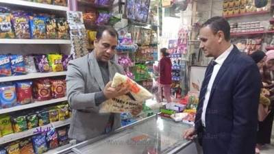 نائب محافظ القاهرة يوجه بتكثيف الرقابة على الأسواق