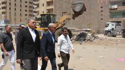 محافظ القليوبية يقود حملة لازالة الاشغالات بشارع أحمد عرابي بحي غرب شبرا الخيمة