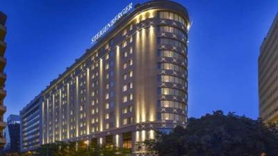 وزير قطاع الأعمال العام يتابع معدلات إشغال فنادق القابضة للسياحة خلال الأسابيع الماضية