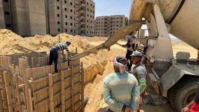 رئيس جهاز  «العبور الجديدة» يتابع أعمال المرافق الجارية بقطع أراضي بيت الوطن وسكن كل المصريين