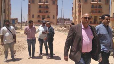 رئيس جهاز «أخميم الجديدة» يتفقد وحدات المبادرة الرئاسية «سكن كل المصريين»