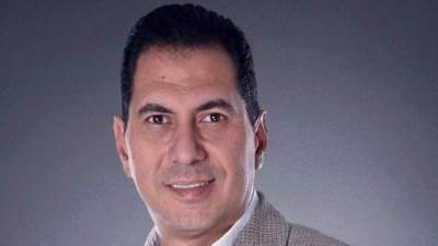 وائل فرحات : الدولة  تغلبت علي المعوقات التي تواجه الإستيراد في مجال المقاولات 