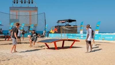 بالعلمين الجديدة..«نورث سكوير مول» يشهد  منافسات قوية لكرة القدم الشاطئية