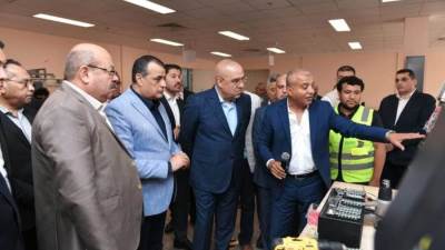 وزيرا «الإنتاج الحربي» و«الإسكان» يتفقدان  مصنع إنتاج المصاعد الكهربائية