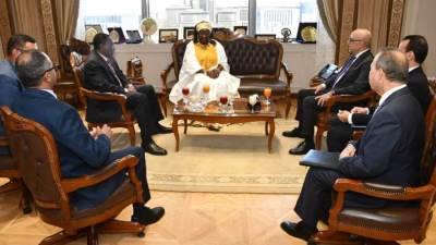 «الجزار»: الدولة المصرية مستعدة لمشاركة خبراتها في مجال التنمية العمرانية مع أشقائنا فى الكاميرون