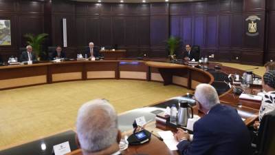 رئيس الوزراء يستعرض المخطط التفصيلي المقترح لتطوير منطقة جنوب القاهرة التاريخية