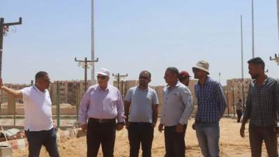 «الإسكان»: دفع العمل بمشروعات الخدمات والطرق الجارية بمدينة العاشر ضمن خطة شاملة