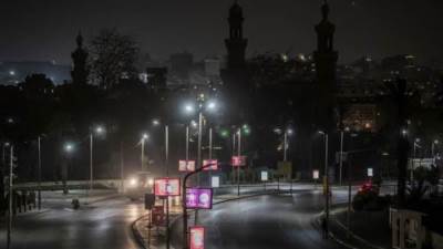 محافظ القاهرة يشدد على تكثيف إجراءات ترشيد استهلاك الكهرباء 