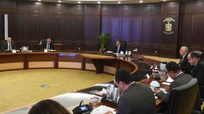 «مدبولى»يؤكد ضرورة التوسع فى الزراعة التعاقدية خلال الفترة المقبلة وتحفيزات لتشجيع المزارعين