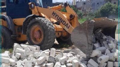 محافظ الإسكندرية يشدد على رؤساء الأحياء بمواصلة إزالة التعديات علي الأراضي الزراعية وإيقاف البناء المخالف