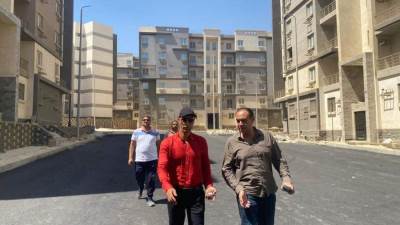 رئيس جهاز مدينة القاهرة يتفقد مشروعي سكن مصر ودار مصر