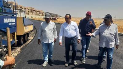 رئيس جهاز الشروق: البدء فى أعمال الرصف لأحدث محور طرق بقطاع شرق المدينه