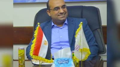 محمد عبد الله رئيس الجهاز  يحقق طفرة استثمارية كبرى بسوهاج الجديدة