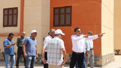 «الإسكان»: استمرار أعمال تطوير ورفع كفاءة الطرق بمدينة السادات واسترداد الوحدات المخالفة