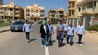 رئيس جهاز القاهرة الجديدة يتفقد الأحياء السكنية والطرق والمرافق