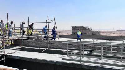 رئيس  جهاز العاصمة الإدارية  يتابع موقف محطة معالجة الصرف الصحى الرئيسية