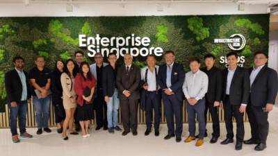 رئيس هيئة تعاونيات الإسكان يشارك في المنتدى الأفريقي السنغافوري لبحث سبل الإستثمار