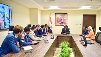 نائب وزير الإسكان: تقديم كافة الدعم لشركات القطاع الخاص المحلية والعالمية لتنفيذ مشروعات تحسين مياه الشرب والصرف الصحي