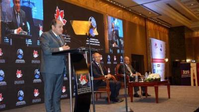 وزير الصناعة: إصدار 7200 رخصة صناعية خلال عامٍ واحد والأراضي الصناعية المخصصة للمستثمرين تحقق زيادة بنسبة 530%