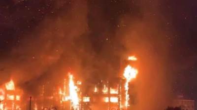 حريق ضخم بمديرية أمن الإسماعيلية وجهود مكثفة للسيطرة عليه 