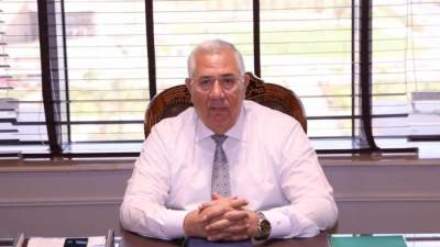 «الزراعة»: الإفراج عن 260 ألف طن أعلاف بحوالي 133 مليون دولار خلال أسبوعين