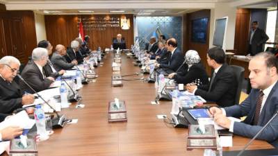 وزير الإسكان يتابع إجراءات إنشاء مركز تطوير بحوث مرفق مياه الشرب والصرف الصحي