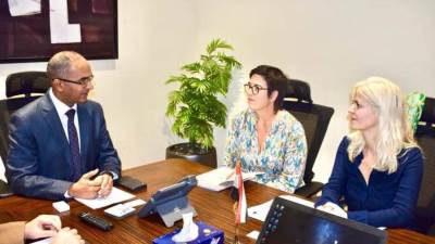 نائب وزير الإسكان يلتقي ممثلي بنك الاستثمار الأوروبي لمناقشة موقف برنامج خدمات الصرف الصحي بكفر الشيخ