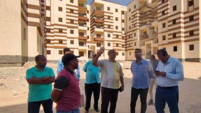 رئيس جهاز قنا الجديدة يتفقد وحدات «سكن كل المصريين» وتشغيل وحدة طب الأسرة بالحي الثاني 