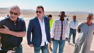 جولة تفقدية للمهندس مصطفي عبد اللاه لمدينة الأقصر الجديدة 