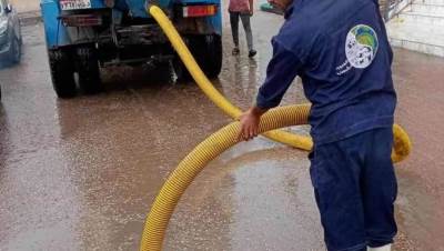 «مياه الدقهلية» ترفع درجة الاستعداد والتعامل الفوري مع تجمعات مياه الأمطار بالمحافظة