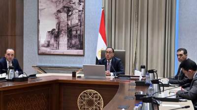 رئيس الوزراء يشهد إطلاق المرحلة الأولى للمنصة الإلكترونية لمنظومة الرخصة الذهبية