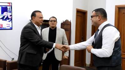 رجال مجموعة «بيراميدز للتطوير» يسطرون ملحمة في حب الوطن 